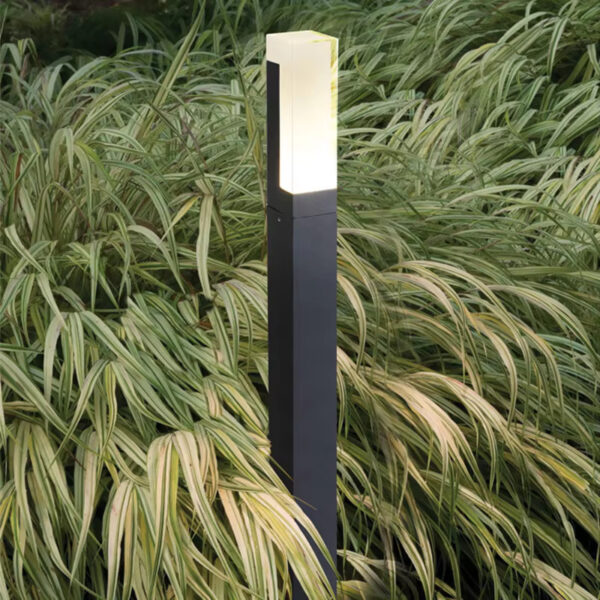 Outdoor LP65 waterproof lawn light LED 10W aluminum acrylic light - Image 2